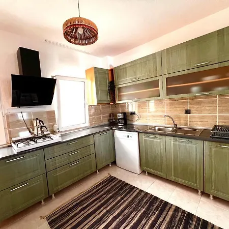 Duplex, 3 Bedroom With Sea View Deniz Manzarali Dublex 3 Yatak Odali * Αλικαρνασσός
